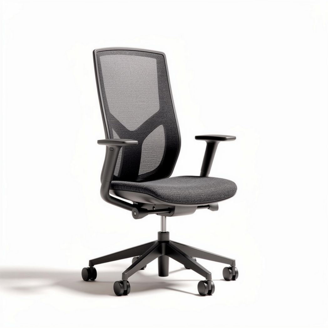 Mesh office chair with adjustable arms and rolling base 70 x 60 x 100cm